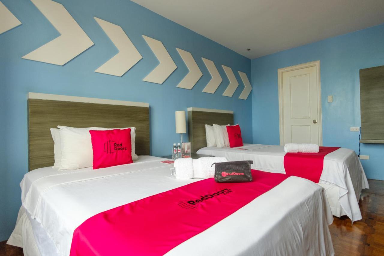 Reddoorz Plus @ Casino Street Makati Makati City Zewnętrze zdjęcie